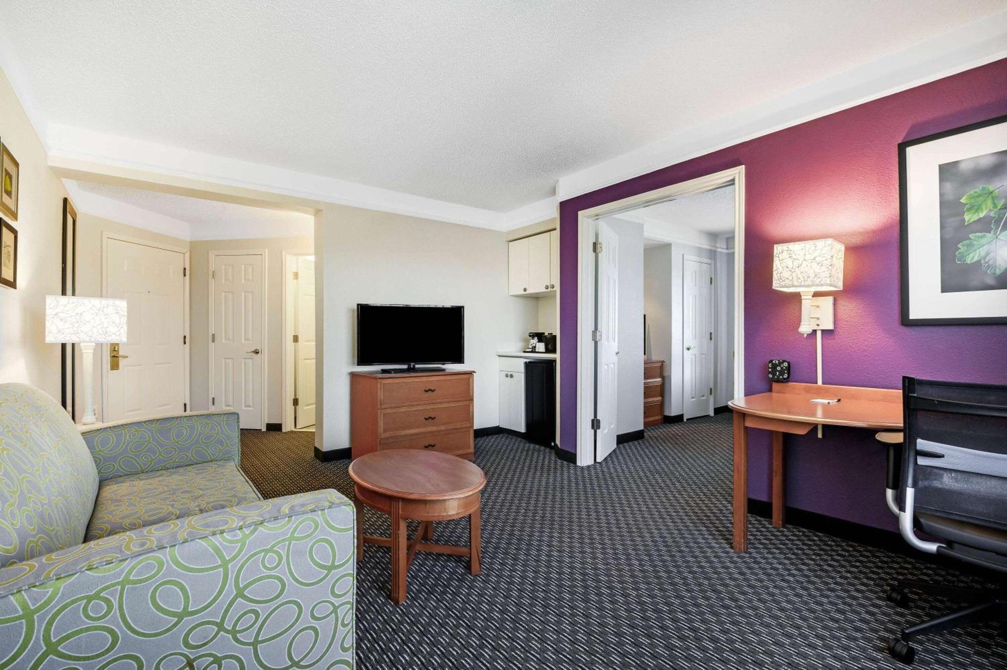 La Quinta By Wyndham Myrtle Beach Broadway Area Exterior photo