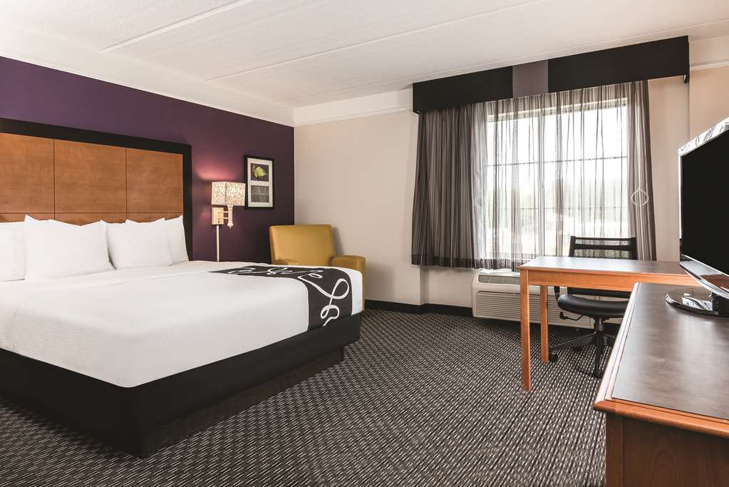 La Quinta By Wyndham Myrtle Beach Broadway Area Room photo
